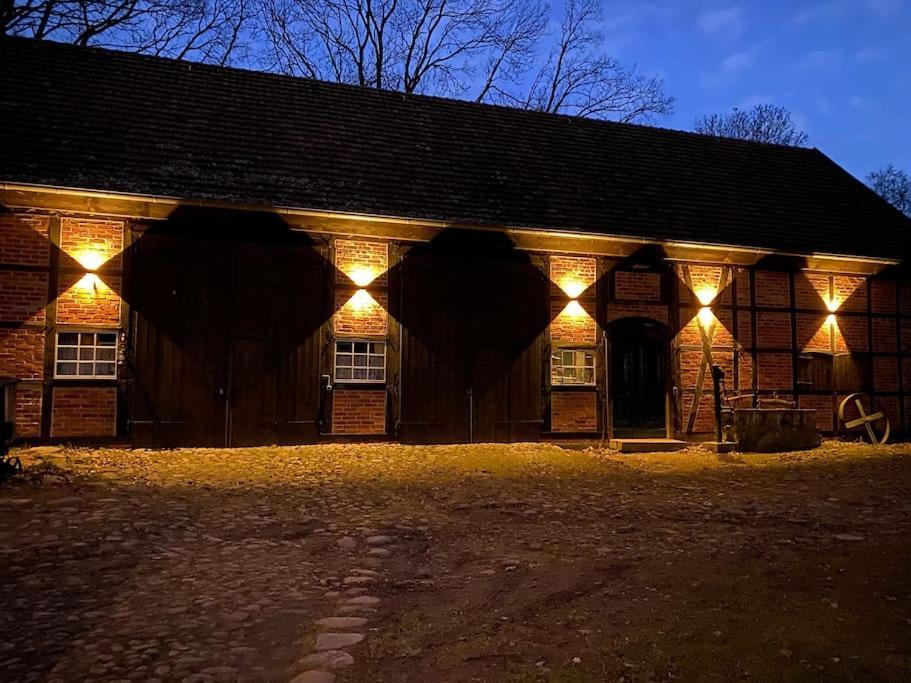 Wassermuehle Triglitz - Alleinlage Fuer Retreats, Workshops, Family & Friends Eksteriør bilde