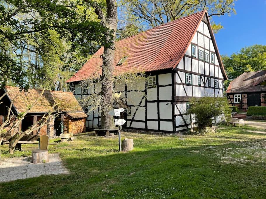 Wassermuehle Triglitz - Alleinlage Fuer Retreats, Workshops, Family & Friends Eksteriør bilde